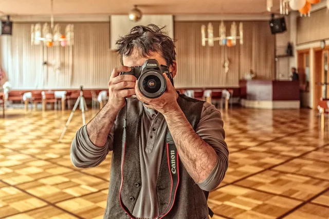 photographer, camera, taking photos, lens, recording, photo, focal length, man, tripod, digital, shot, person, hand, photography, snap, picture, reflection, paparazzo, digital single-lens reflex camera, photo shoot, kleinbild film, selfie, photographer, photo shoot, photo shoot, selfie, selfie, selfie, selfie, selfie. How FTC endorsement guides shape US UGC sponsorship contracts